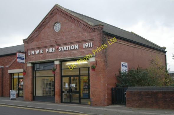 Photo 6"x4" Wolverton old fire station Old Wolverton c2007