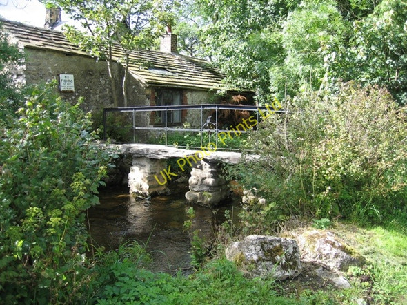Photo 6"x4" Clapper bridge behind The Smithy Malham\/SD9062 c2007