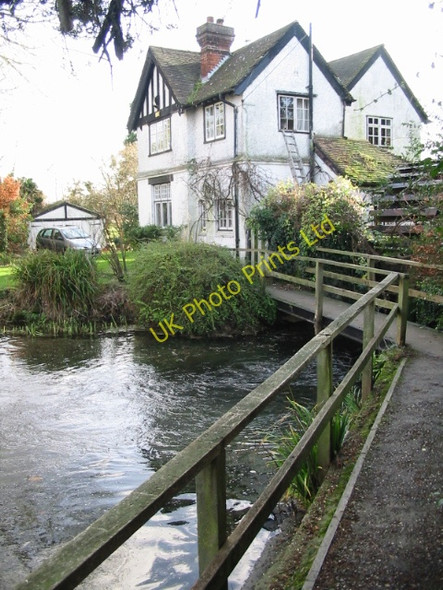 Photo 6"x4" The mill house beside the Little Stour Littlebourne c2007