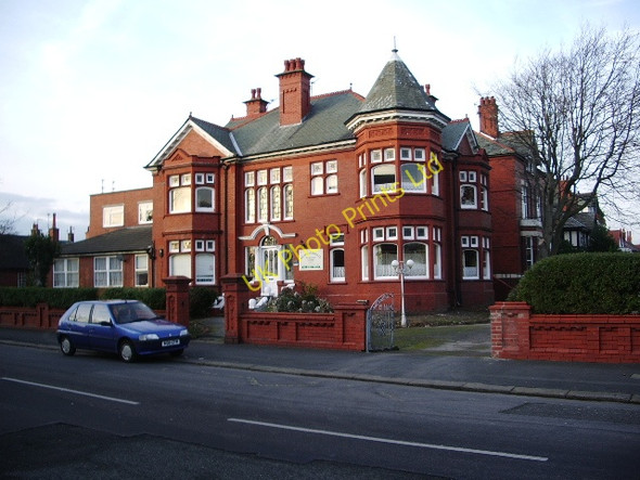 Photo 6"x4" Headroomgate Nursing Home, St Annes-on-Sea Lytham St Anne's c2007