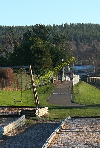 Photo 6"x4" From Work to Play Fochabers c2007