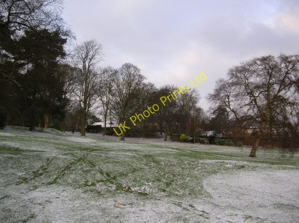 Photo 6"x4" Pitch and putt course Harrogate c2008