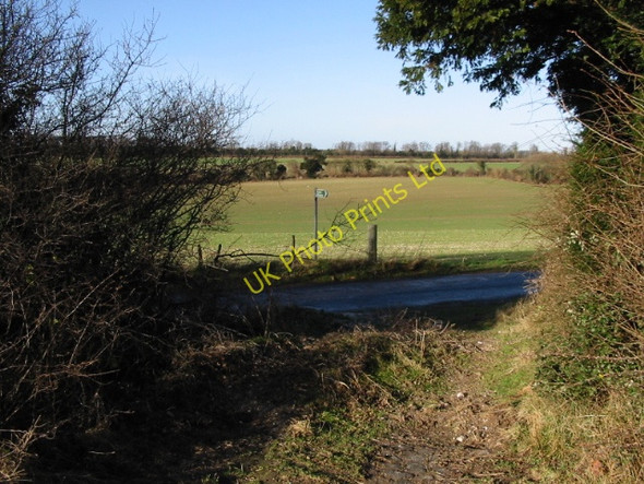 Photo 6"x4" View from bridleway on to the Barfrestone Road Barfrestone c2008