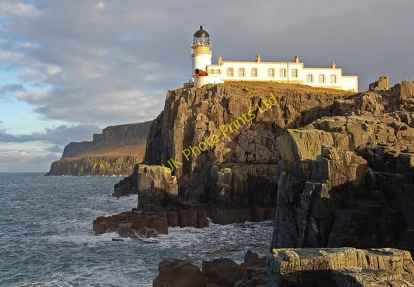 Photo 6"x4" Neist Lighthouse Waterstein c2008
