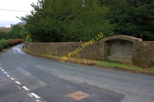 Photo 6"x4" Shelter in the Walls of Marske Hall Clints\/NZ1000 c2008