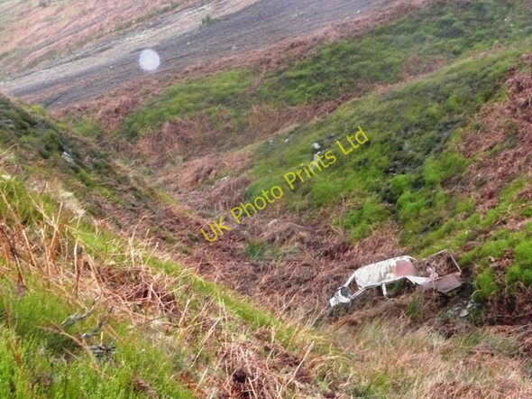 Photo 6"x4" The Cwm Sychan scrapyard Abertillery\/Abertyleri c2008