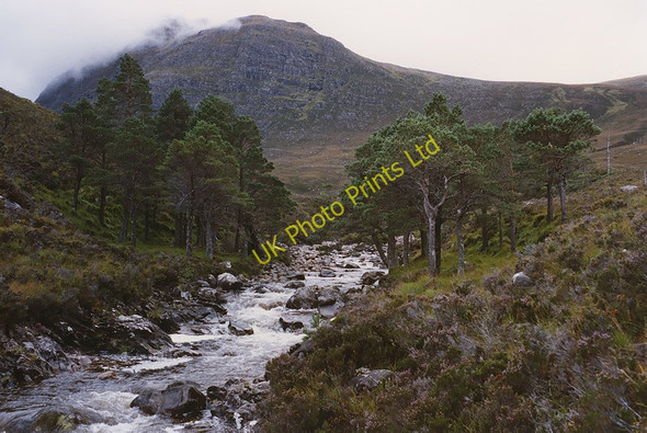 Photo 6"x4" The Allt Coire Roill Annat\/NG8954 c1993