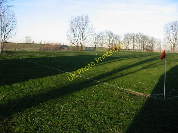 Photo 6"x4" Woodnesborough football pitch Gore\/TR3055 c2008