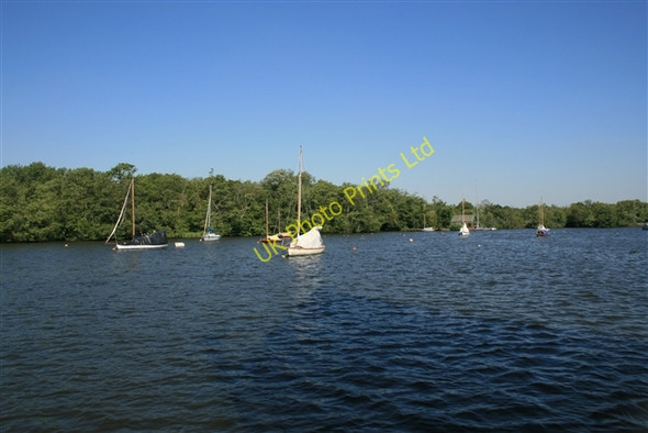 Photo 6"x4" Wroxham Broad Upper Street\/TG3217 c2007