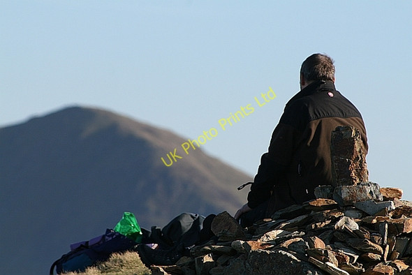 Photo 6"x4" Walker on Mellbreak Loweswater\/NY1420 c2008