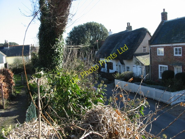 Photo 6"x4" Looking down on the Street from raised footpath to recreation ground Northbourne\/TR3352 c2008