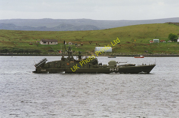 Photo 6"x4" Naval craft on exercise, Aultbea Drumchork\/NG8788 c1995