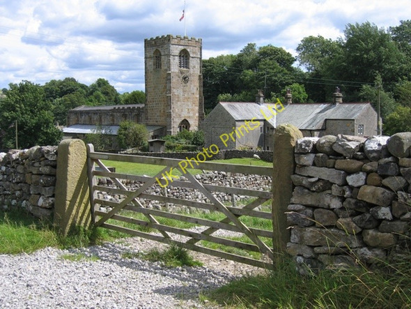 Photo 6"x4" Kirkby Malham church Kirkby Malham c2007