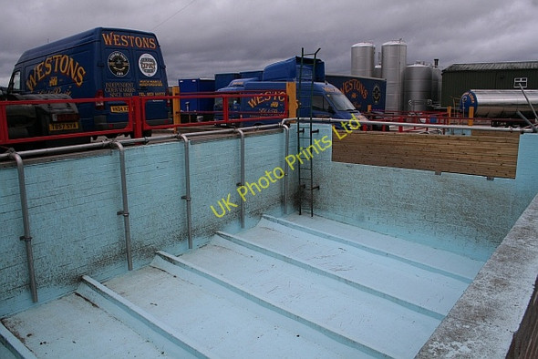 Photo 6"x4" Apple Reception Pits, Westons Cider Bodenham Bank c2008