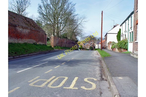 Photo 6"x4" Main Street, North Dalton, East Yorks. North Dalton c2008