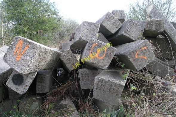 Photo 6"x4" Sleeper pile Long Eaton c2008