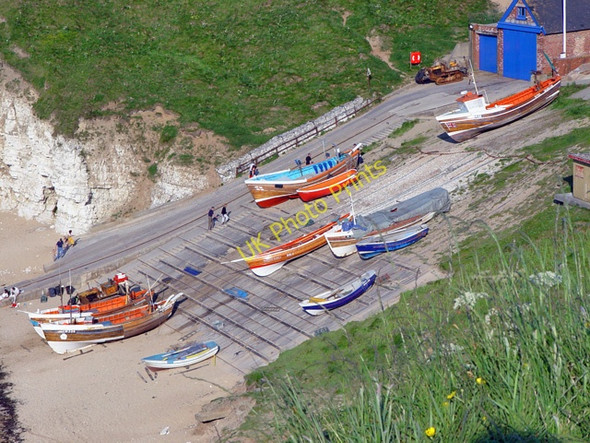 Photo 6"x4" Boats at North Landing, Flamborough Head North Landing c2002