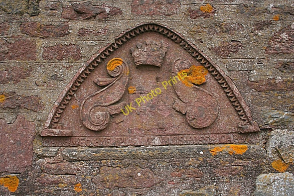 Photo 6"x4" Carved stone at Vayne Farm Fern\/NO4861 c2008