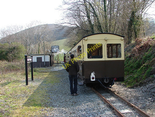 Photo 6"x4" Vale of Rheidol Railway train at Nantyronen Nantyronen Station c2008