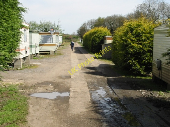 Photo 6"x4" Accommodation for the farm workers Chartham Hatch c2008