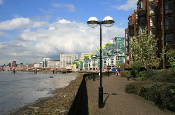 Photo 6"x4" Riverside Walk near Nine Elms Lane Westminster c2008