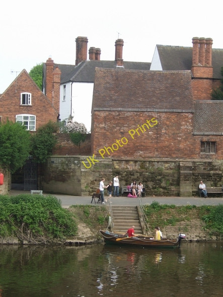 Photo 6"x4" Cathedral ferry Worcester c2008