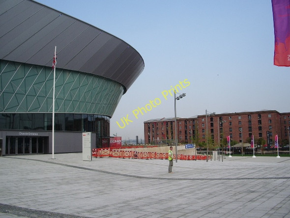 Photo 6"x4" Concourse Liverpool Arena Toxteth c2008