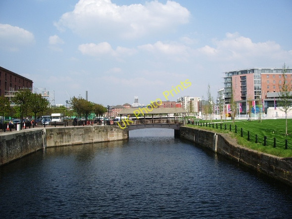Photo 6"x4" Albert Dock, Liverpool Toxteth c2008