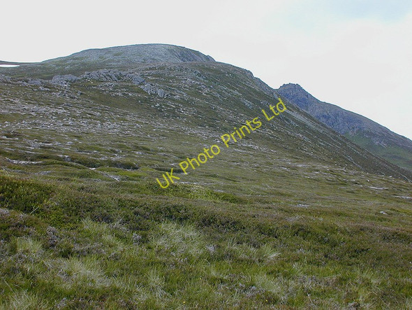Photo 6"x4" The south east ridge of Beinn a' Bhuird Allt an t-Sneachda\/NO1096 c2001