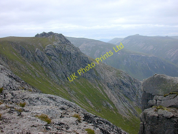 Photo 6"x4" Above Coire na Ciche South Top c2001