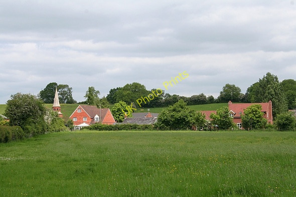 Photo 6"x4" Cottages and chapel in Birts street Birts Street c2008