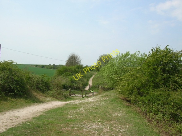 Photo 6"x4" Hudson way crossing a lane Gardham c2008