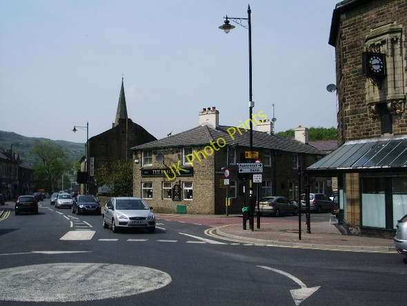 Photo 6"x4" Road junction, Waterfoot Hugh Mill c2008