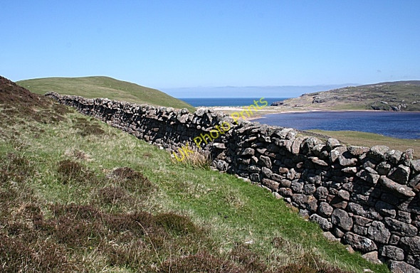 Photo 6"x4" Drystane Dyke Sandwood Loch c2008