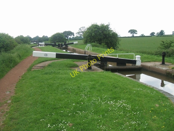 Photo 6"x4" Worcester & Birmingham Canal - Lock 38 Bromsgrove c2008