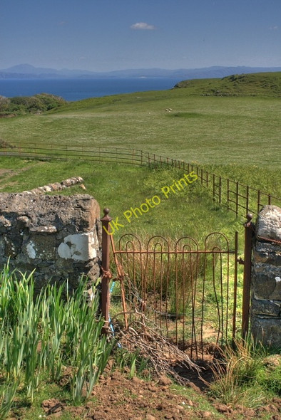 Photo 6"x4" Gate at Galmisdale Sandamhor c2008