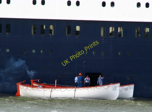 Photo 6"x4" Cruise ship maintenance, Belfast Belfast c2008