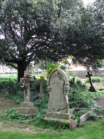 Photo 6"x4" The church of All Saints - ornate headstones Thornham\/TF7343 c2008