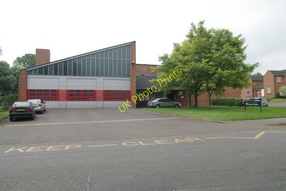 Photo 6"x4" Rushden fire station Rushden\/SP9566 c2008