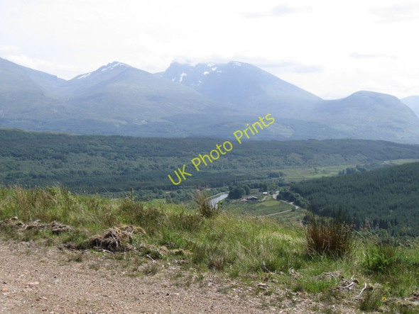 Photo 6"x4" Side of track Kilmonivaig c2008