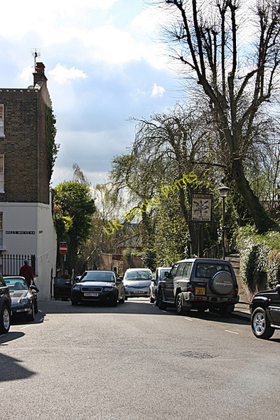 Photo 6"x4" Holly Mount Hampstead\/TQ2685 c2008