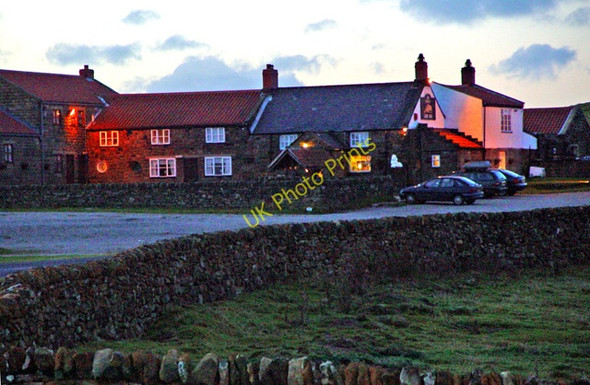 Photo 6"x4" The Lion Inn, Blakey Church Houses c2002