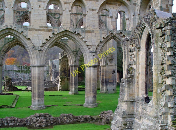Photo 6"x4" Arches at Rievaulx Rievaulx c2002