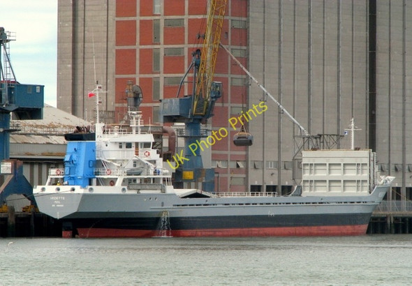 Photo 6"x4" The 'Vedette' in Belfast [2] Belfast c2008