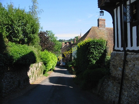 Photo 6"x4" Looking down Culling's Hill towards High Street Elham c2008