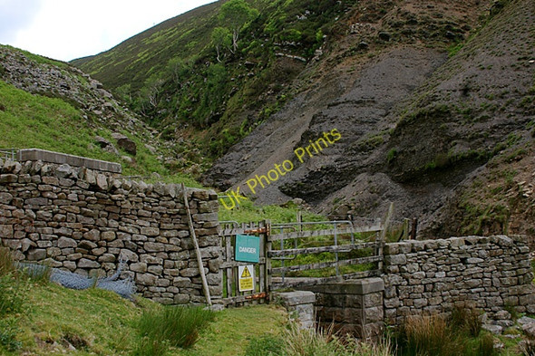 Photo 6"x4" Waterworks in Calf Clough Whitendale c2008