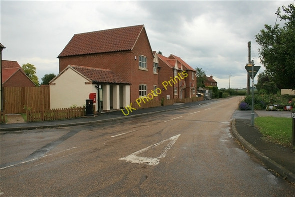 Photo 6"x4" Rampton Road, Laneham Laneham c2008