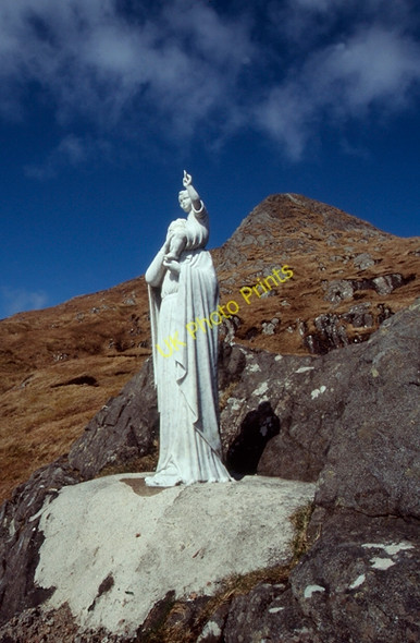 Photo 6"x4" Madonna and child , Heaval,  Barra Ge\u00e0rraidh Gadhal c2007