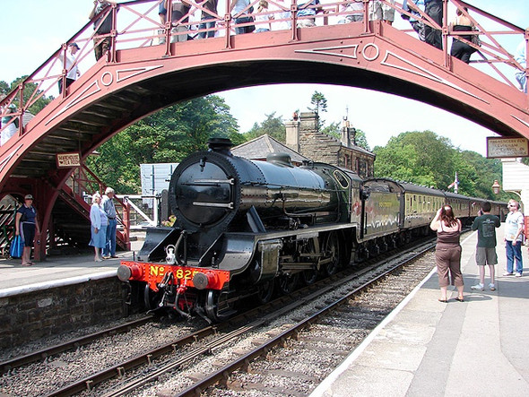 Photo 6"x4" Goathland Station, North Yorkshire Moors Railway Goathland c2006 P2