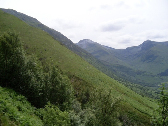 Photo 6"x4" Looking to Carn Dearg summit from Meall an t-Suidhe side Fort William\/An Gearasdan c2008